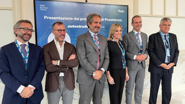 Imprese, con “Distretto Italia” professionalità e occupazione