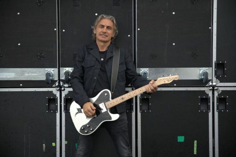 Ligabue torna negli stadi, due concerti a Roma e Milano