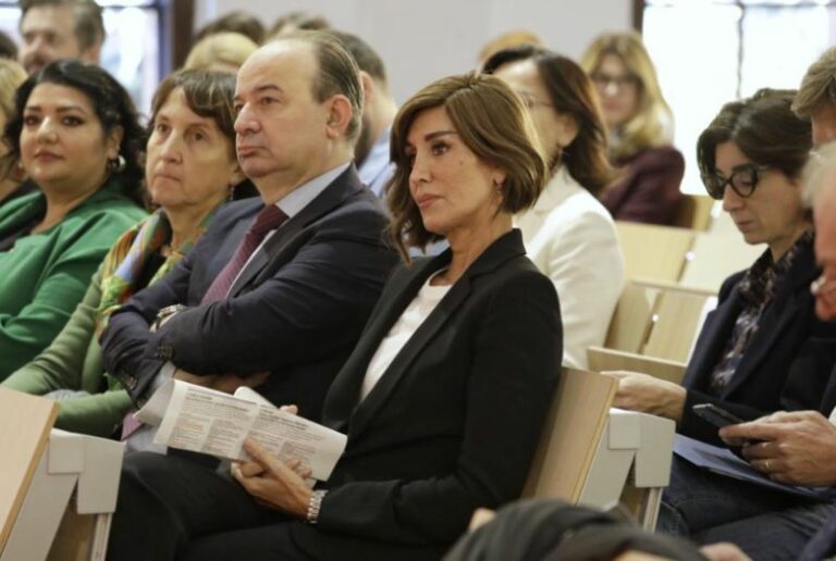 Bernini all’Università Cattolica di Milano “Impegno per garantire il diritto allo studio”