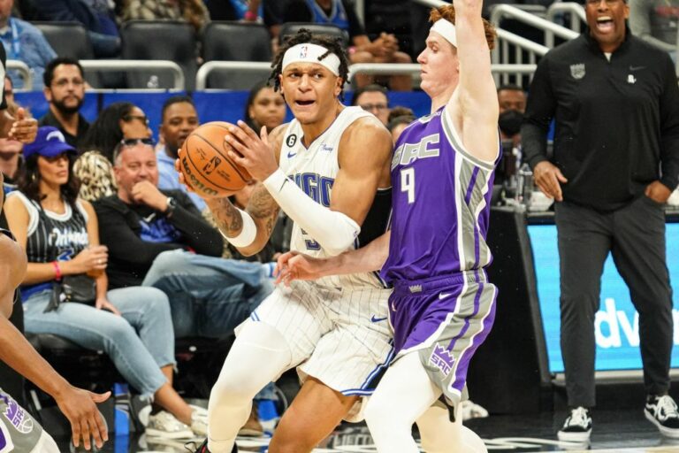 Nba, Bucks a punteggio pieno e Banchero da record