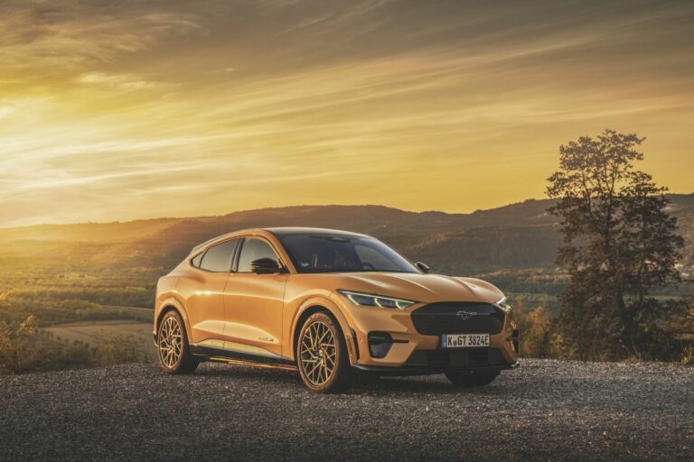 Ford Italia è official car delle Next Gen Atp Finals di tennis