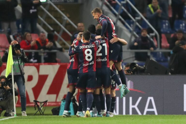Tris al Sassuolo, il derby emiliano è del Bologna