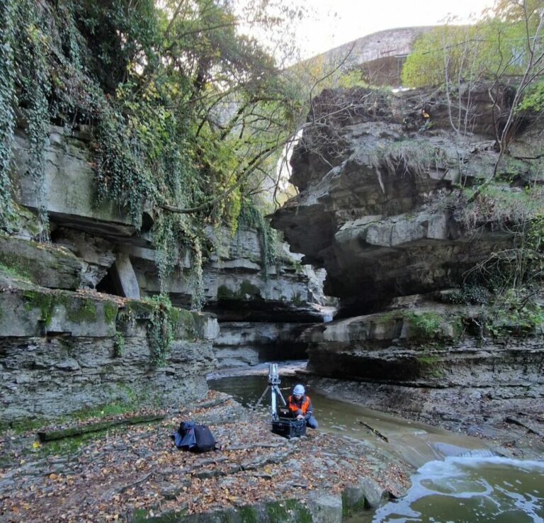 Avviato il monitoraggio della “Grotta urlante” sul fiume Rabbi