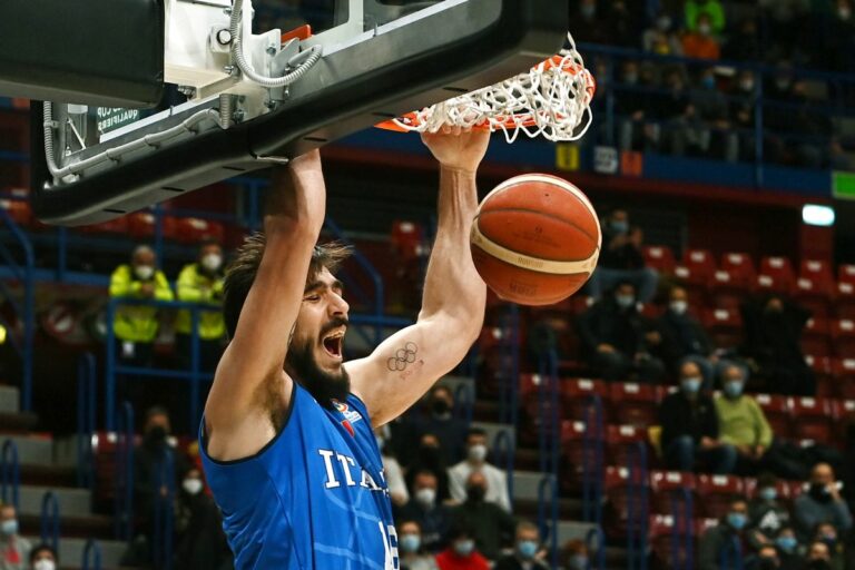 L’Italbasket vince in Georgia e si qualifica per i Mondiali