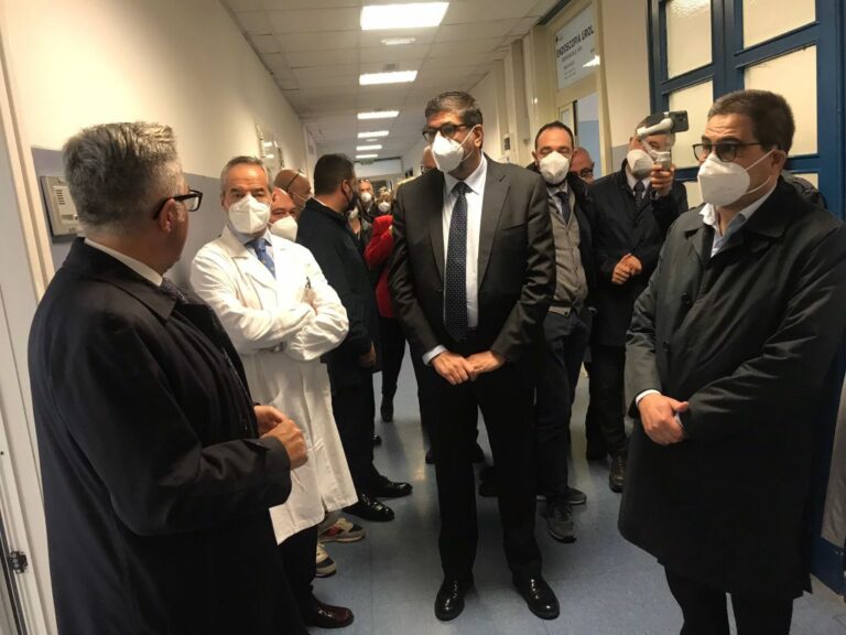 D’Amato inaugura il nuovo ambulatorio chirurgico a Colleferro