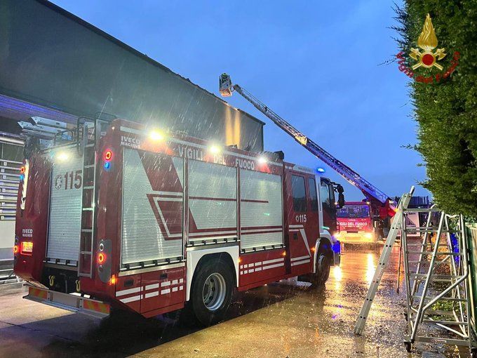 Maltempo, nel Lazio 715 interventi dei Vigili del fuoco in 24 ore