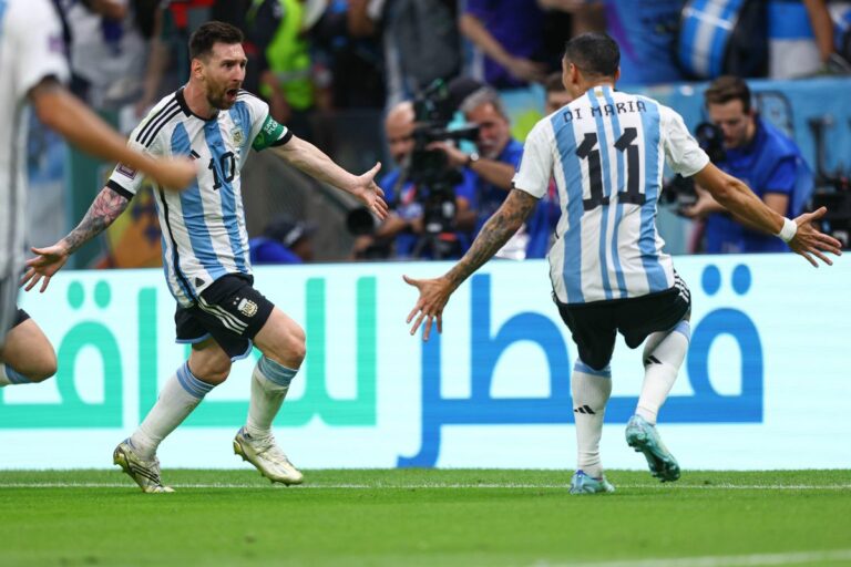 L’Argentina si rialza con Messi e Fernandez, 2-0 al Messico