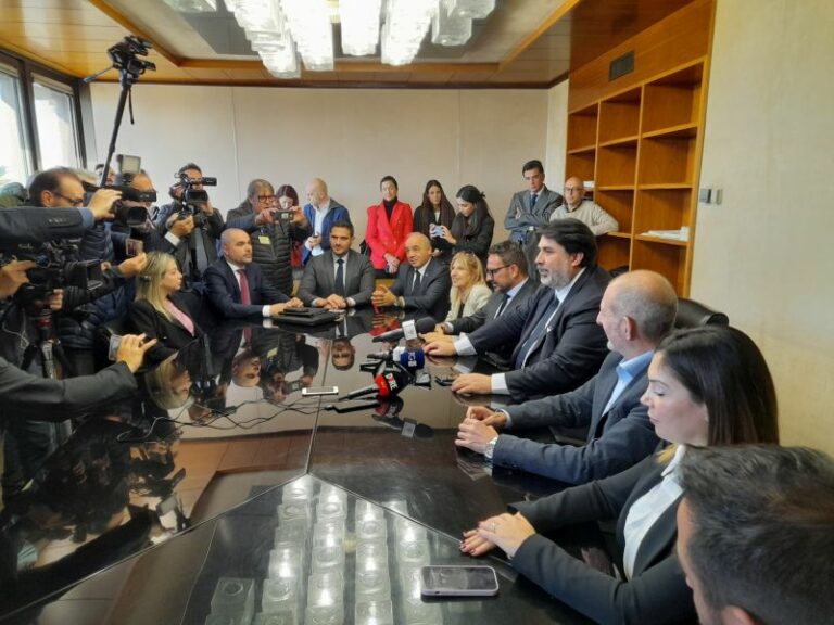 Solinas presenta nuova giunta “In Sardegna rilancio fase post-pandemica”