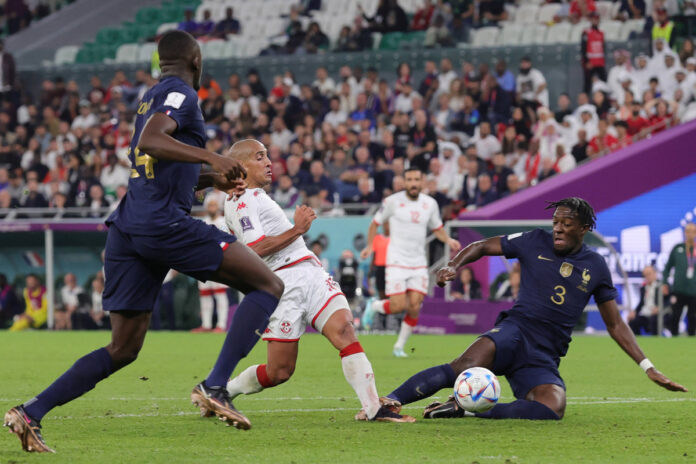 Tunisia v France 2022 FIFA World Cup, WM, Weltmeisterschaft, Fussball Wahbi Khazri of Tunisia scores their first goal d