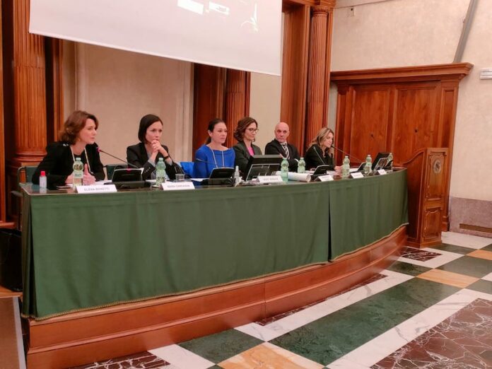Convegno contro violenza