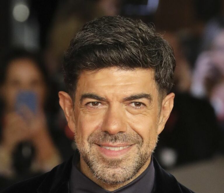 Favino è il leggendario eroe dei mari Todaro in “Comandante”