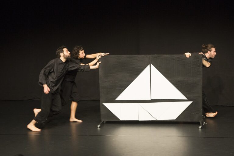 Al Teatrino Groggia, “Tangram” della compagnia La Baracca