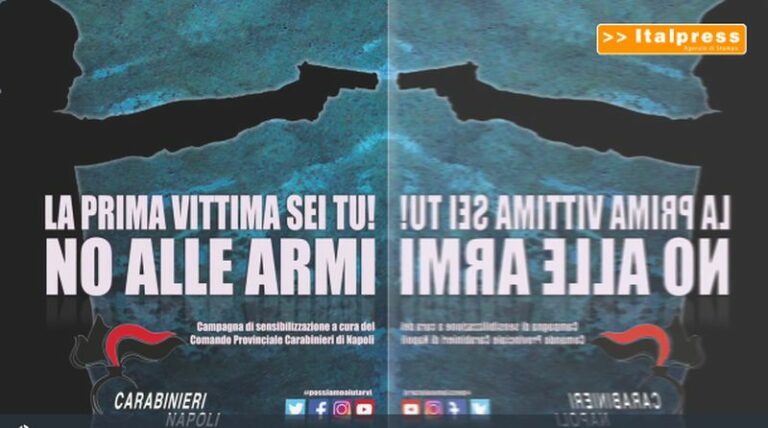 “La prima vittima sei tu. No alle armi”, la campagna dei carabinieri a Napoli