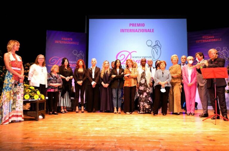 Premio Semplicemente Donna, si alza il sipario sull’edizione del decennale