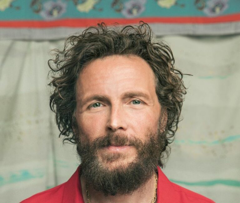 Jovanotti torna con il nuovo singolo “Se lo senti lo sai”