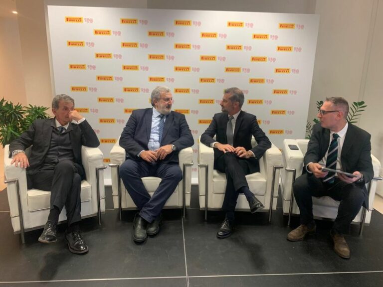 Nuovo digital Solutions Center Pirelli, Emiliano “Puglia accogliente”
