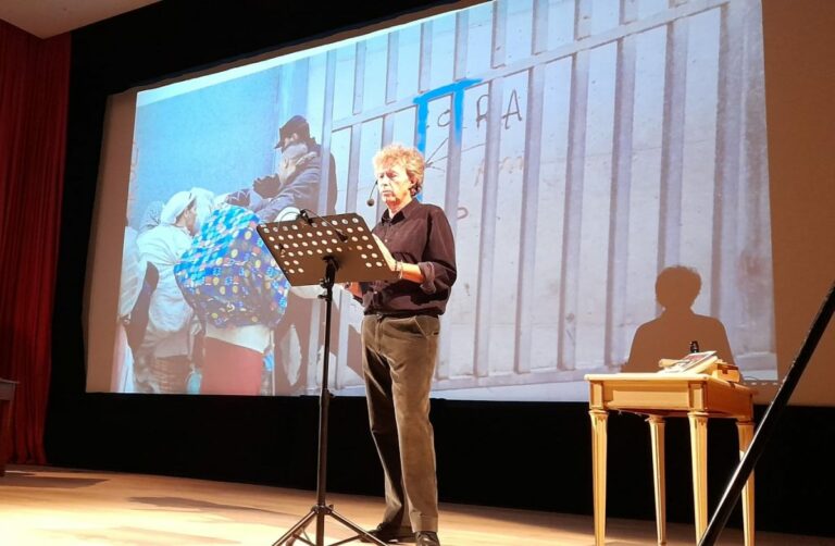 Cattolica, a Bruxelles lezione-spettacolo sui muri della storia