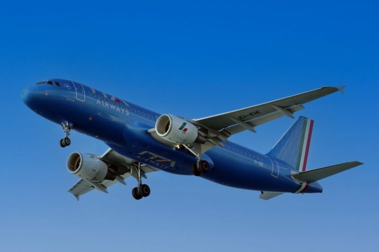 Ita, aumentano i voli per Sardegna e Sicilia a dicembre