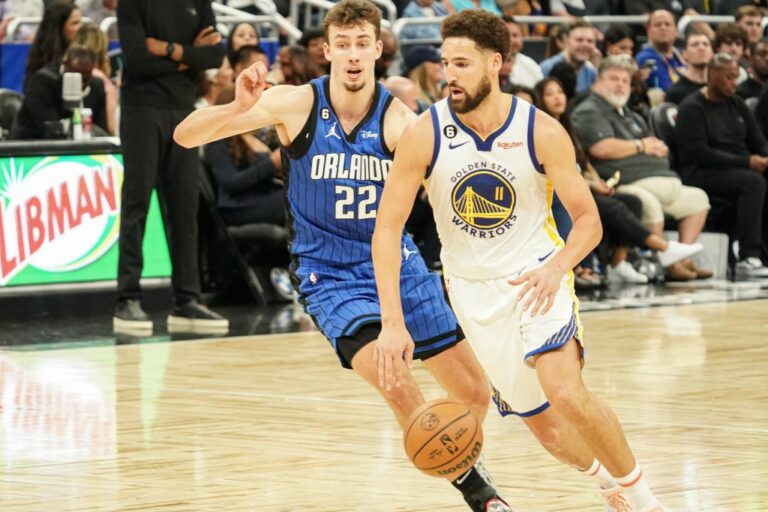 Nba, i Warriors fermano Boston con la super coppia Curry-Thompson