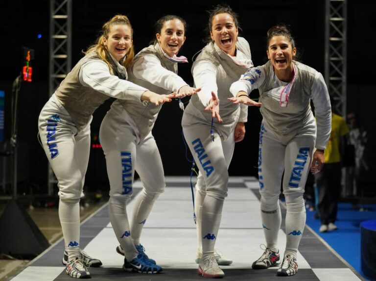 Le azzurre del fioretto vincono la gara a squadre di Belgrado