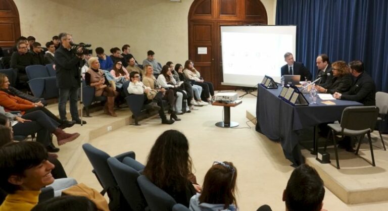 Sardegna, Farris”Digitalizzare e semplificare procedure per rilancio Pa”