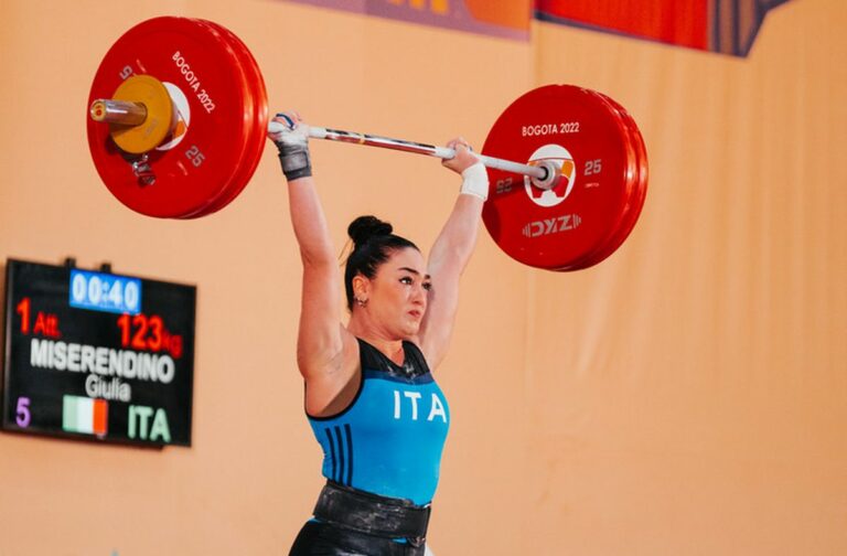 Mondiali pesi, Miserendino firma due nuovi record italiani