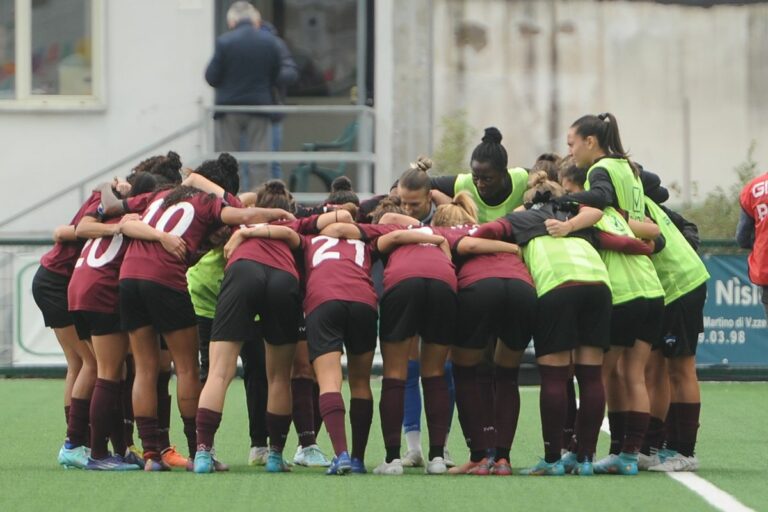 Tornei, raduni e progetti, così cresce il calcio femminile in Italia