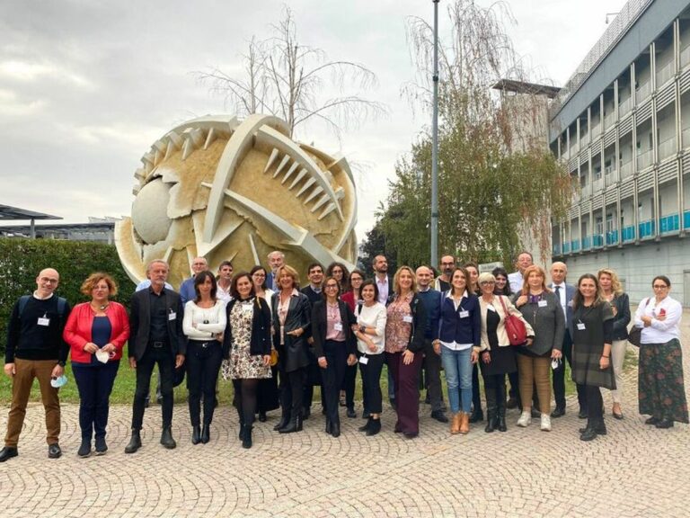 Sanità: anche Irccs lombarde fanno sistema su malattie invecchiamento