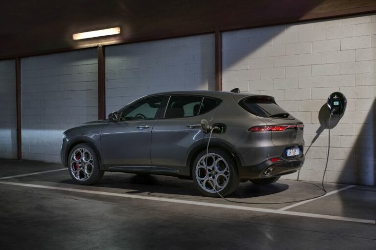Alfa Romeo, Tonale plug-in accelera rinascita italianità