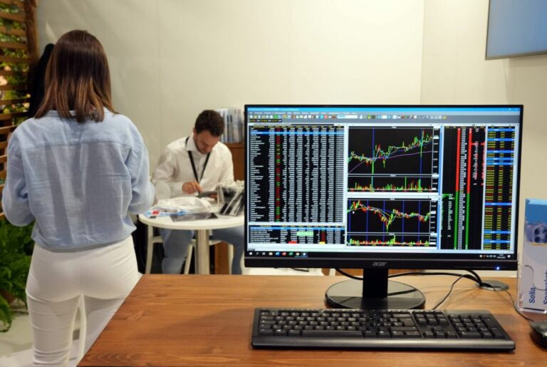 Torino, truffa trading on-line. 3 arresti e perquisizioni in 5 regioni