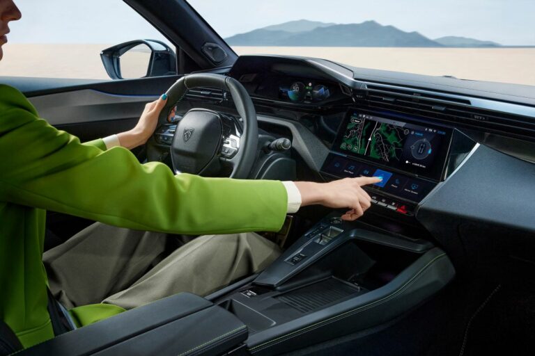 Peugeot i-Cockpit, in 10 anni prodotti nove milioni di esemplari