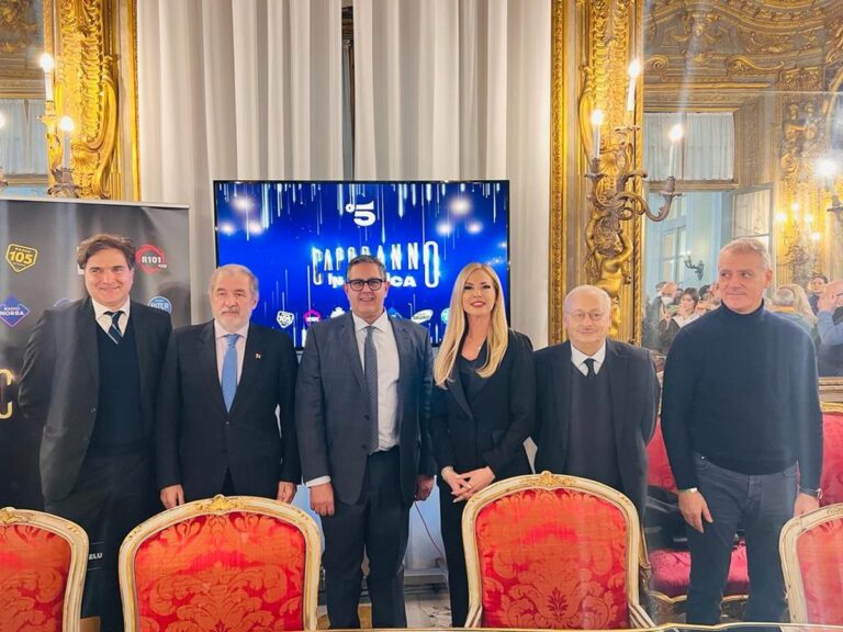 Capodanno a Genova in diretta su Mediaset, Toti “Una grande occasione”