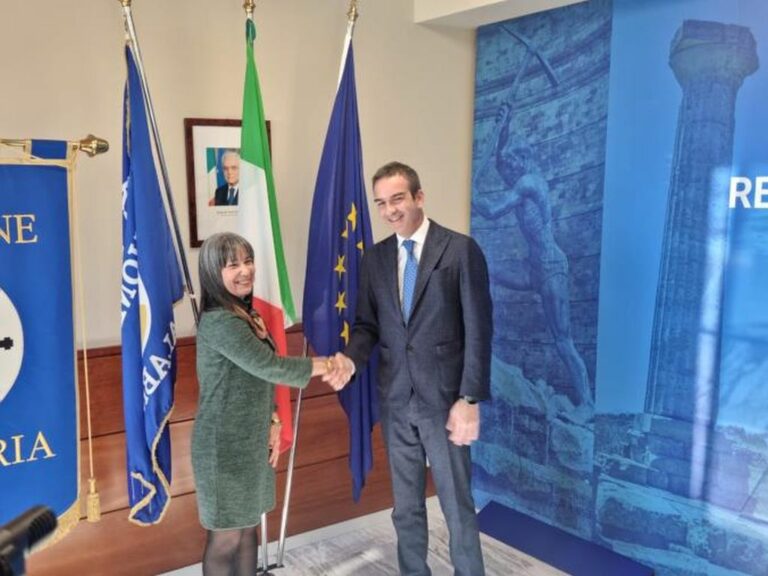 Medici cubani in Calabria, Occhiuto incontra ambasciatrice