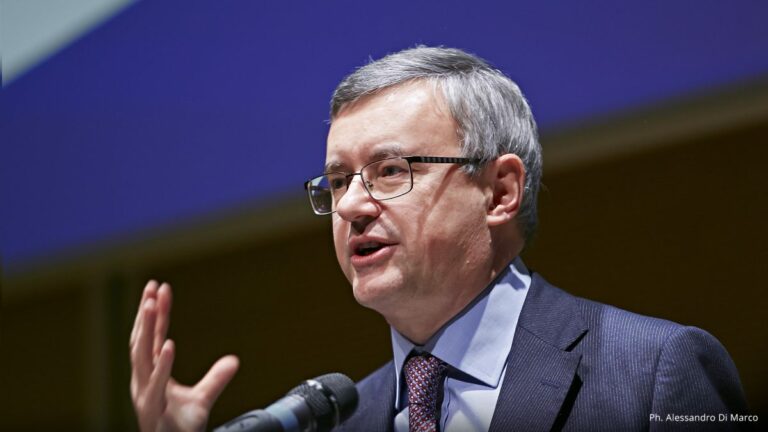 Alessandro Barbero: Come abbiamo imparato a convivere? Dalla sopraffazione alla democrazia.