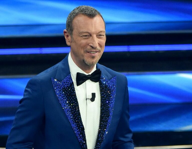 Amadeus festeggia a Perugia “L’anno che verrà”