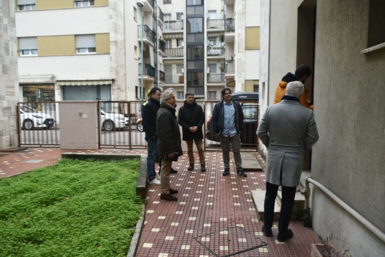 Sopralluogo dell’assessore Venturini negli alloggi al Lido assegnati in social housing