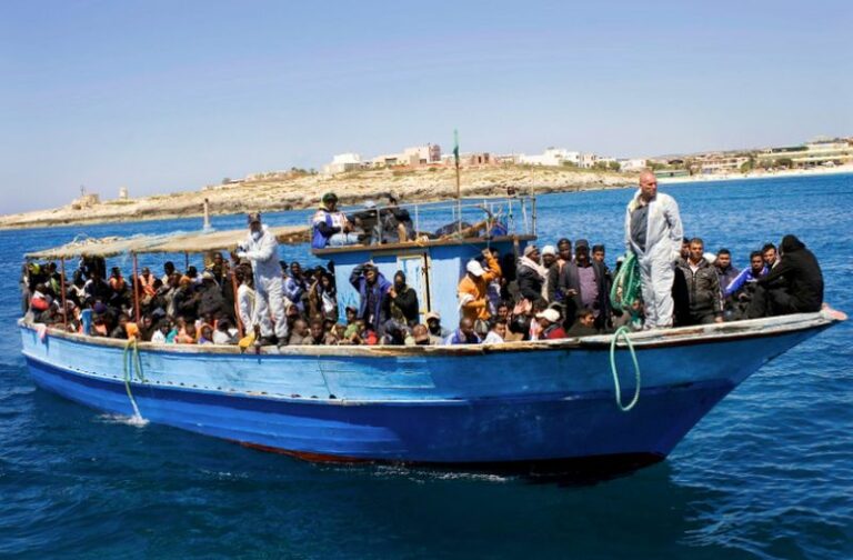 50 migrants in distress in Maltàs SAR region