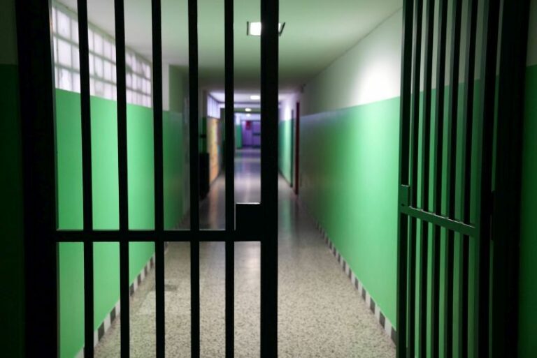 Due psicologi a disposizione del personale dei carceri in Toscana