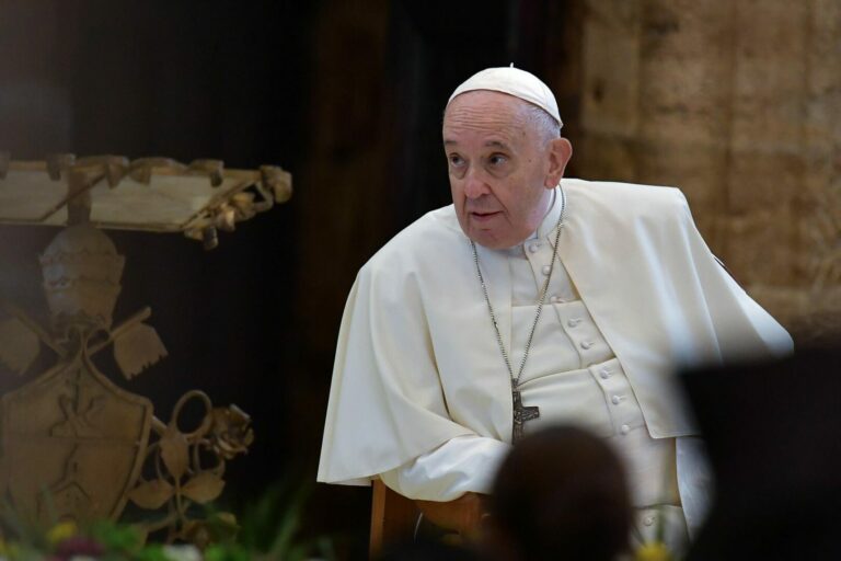 Papa Francesco ricorda Biagio Conte “Generoso missionario e amico dei poveri”