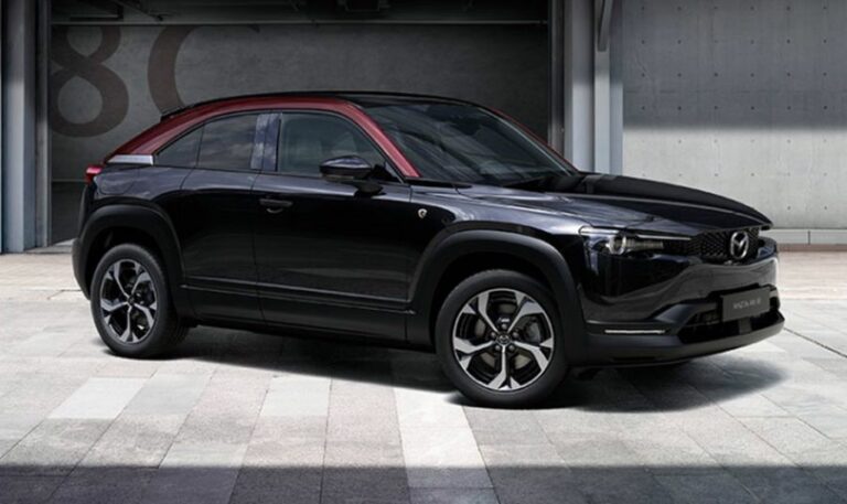 Mazda presenta la MX-30 e-Skyactiv R-EV