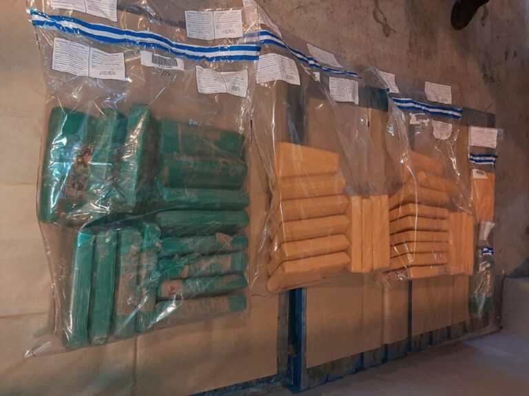 Malta, Customs officials intercept 40kgs of cocaine
