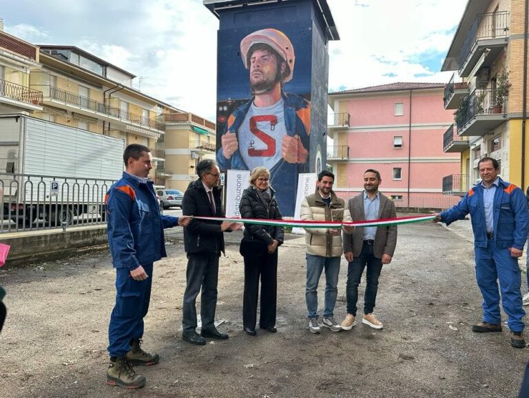 E-Distribuzione, la street art in campo per la sicurezza sul lavoro