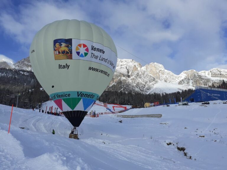 Turismo, a Cortina l’aerostato “Veneto, The Land of Venice”