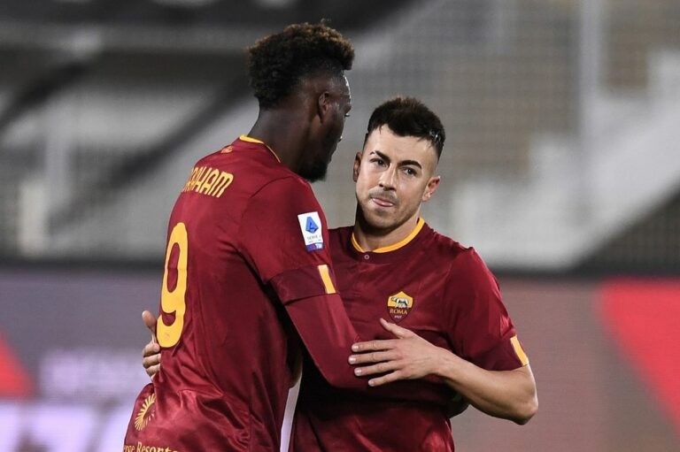 Roma corsara con El Shaarawy e Abraham, lo Spezia ko 2-0