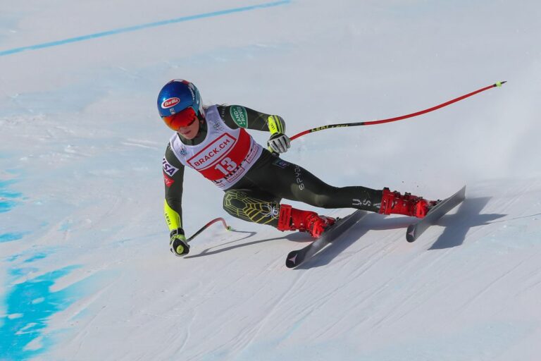 Shiffrin vince anche il gigante bis di Kronplatz