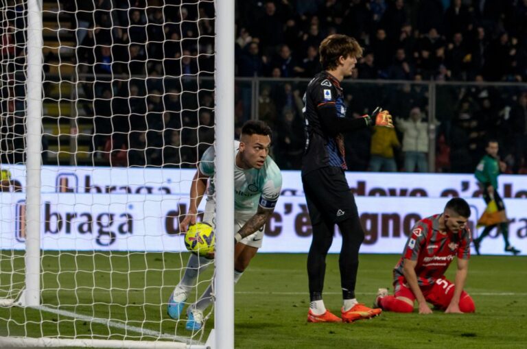 Lautaro ribalta la Cremonese, l’Inter vince in rimonta
