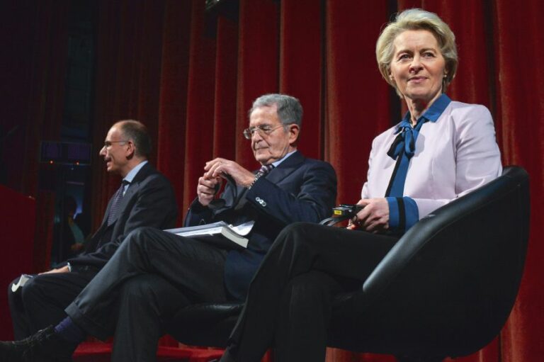 Von der Leyen “Sassoli credeva nella potenza della democrazia”