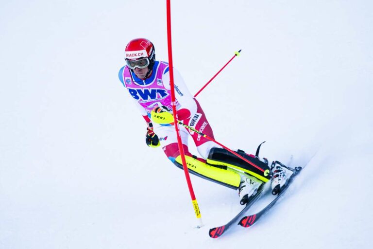 Slalom Chamonix a Zenhaeusern, Ginnis primo greco sul podio