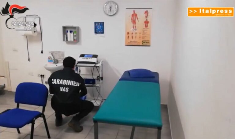 Controlli dei Nas a medici di famiglia e pediatri, una denuncia a Reggio Calabria