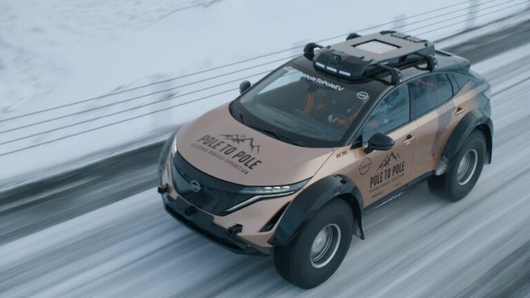 Nissan, versione speciale Ariya e-4Orce Pole to Pole